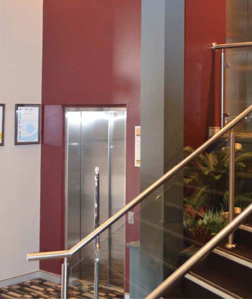 Garaventa Elvoron Lula - Commercial Lifts