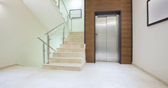 Commercial Lifts 023a012a0
